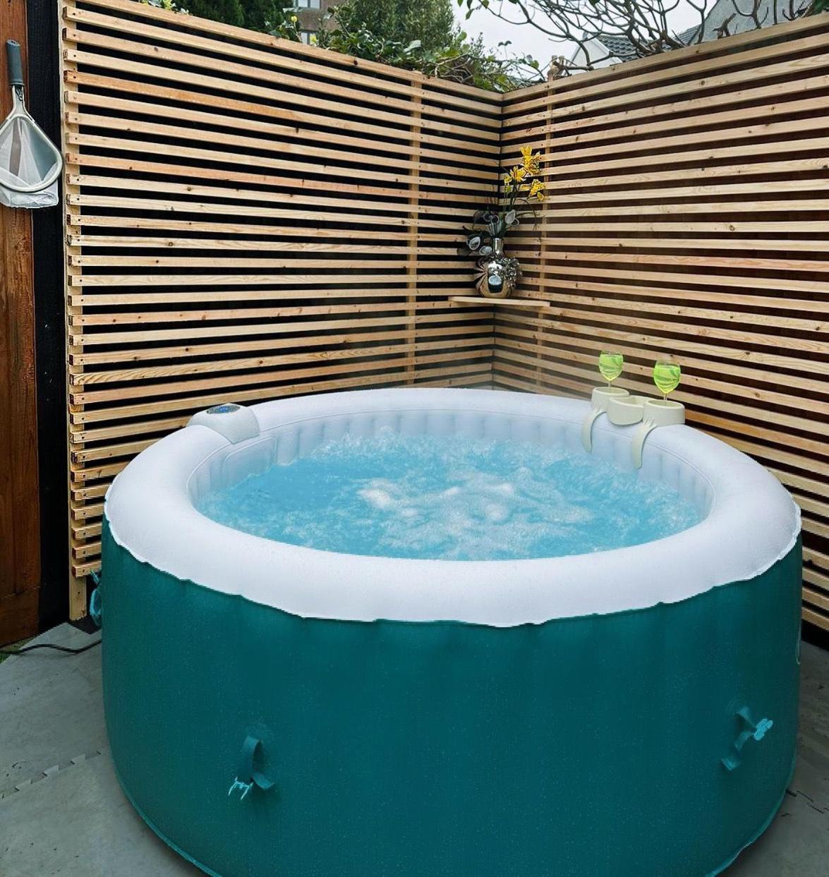 1 Bedroom Apartment With Hot Tub In Кардіфф Екстер'єр фото